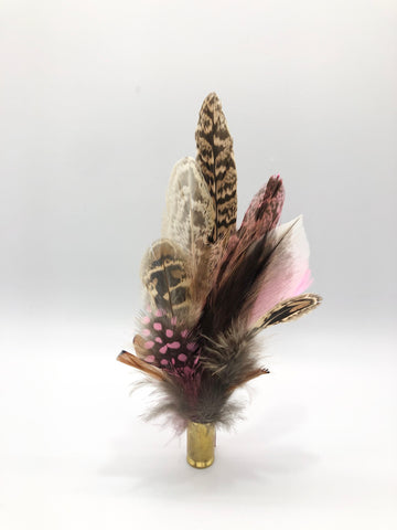 Harris End Feather Pin: Natural & Pink