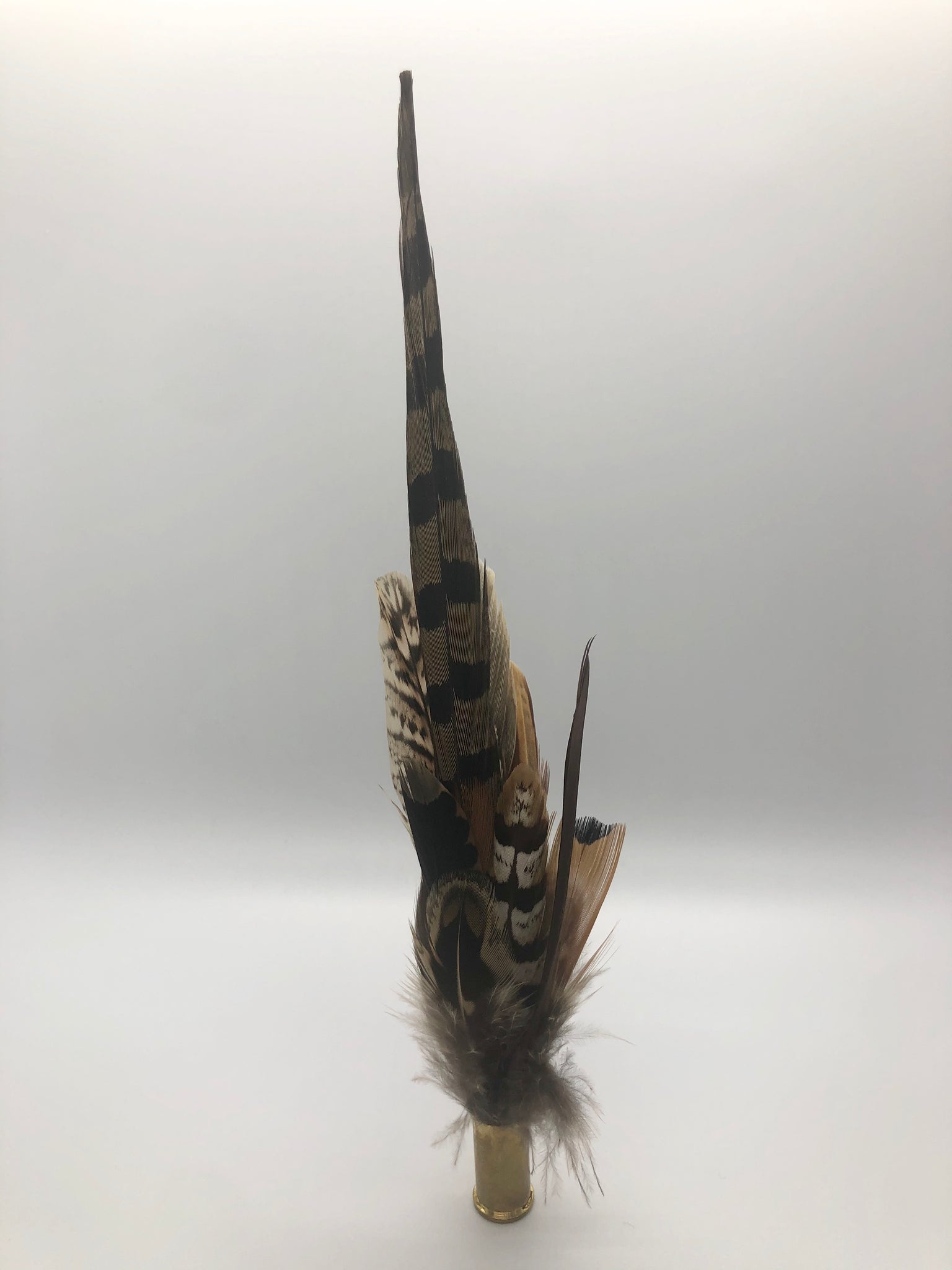 Harris End Feather Pin: All Natural