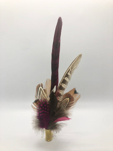 Harris End Feather Pin: Natural & Plum