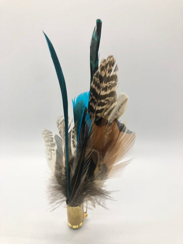 Harris End Feather Pin: Natural & Teal