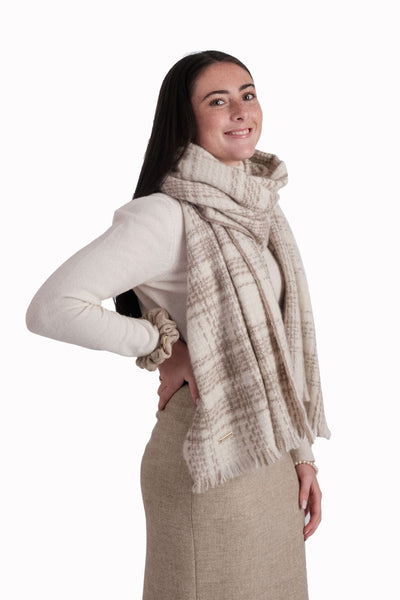 The Cashmere Scarf